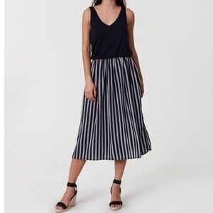 [$11] 🖤 Ann Taylor Loft Navy Stripe Duet Dress